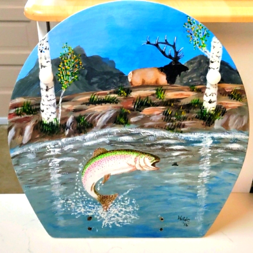 Hand painted toilet lid ONLY!!! Beautiful, Rustic, Great for a cabin.